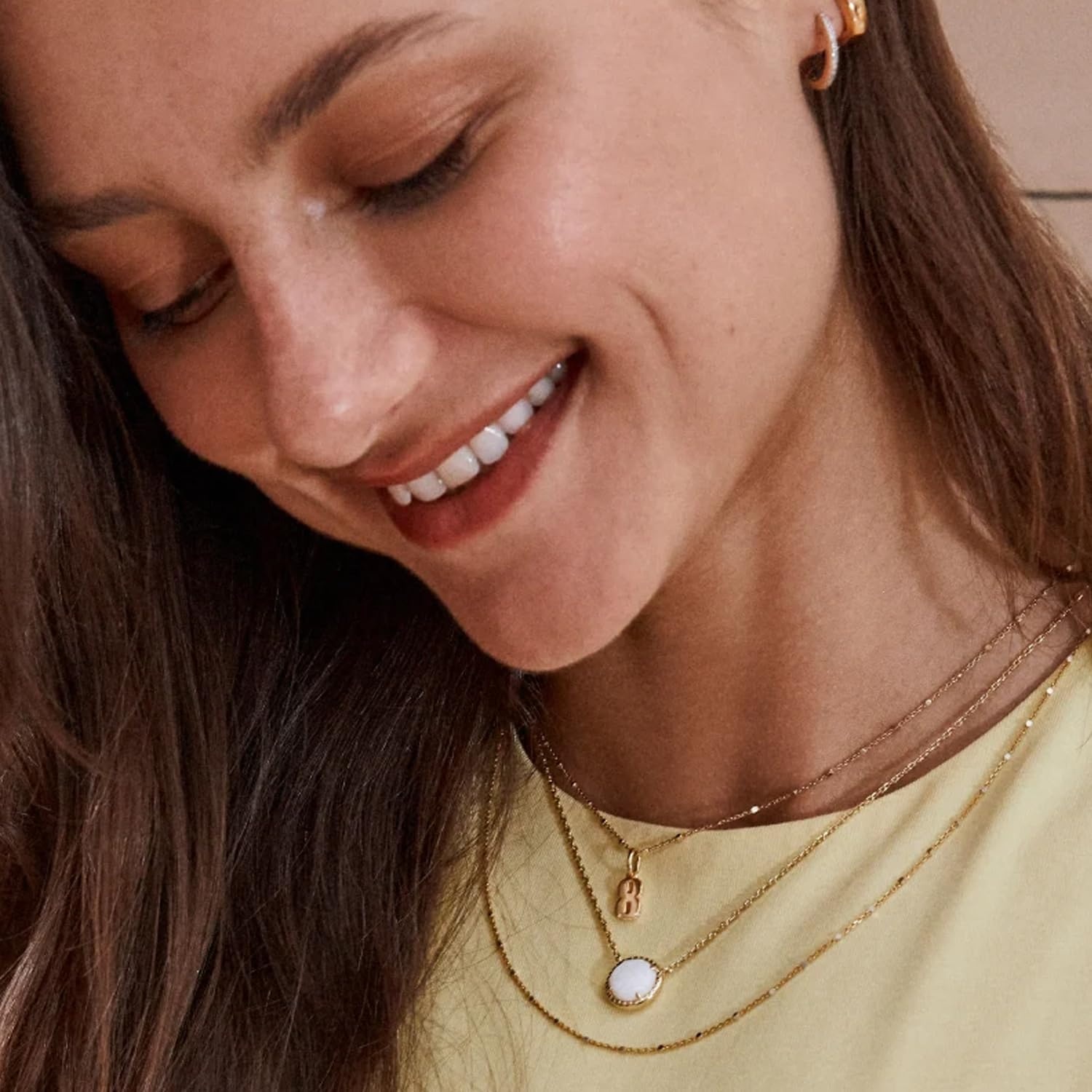 image:imageKendra Scott Volleyball Pendant Necklace Fashion Jewelry for WomenGOLD WHITE MOTHER OF PEARL