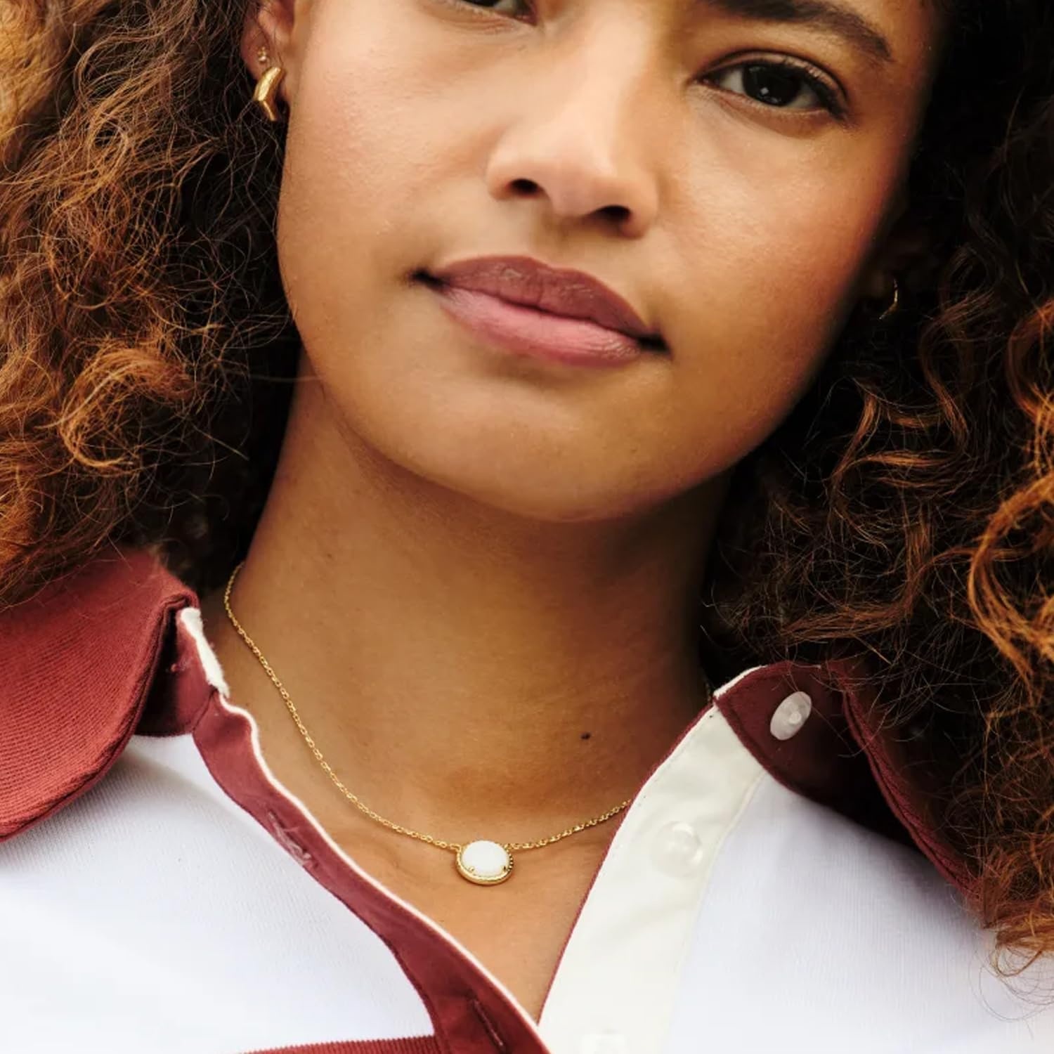 image:imageKendra Scott Volleyball Pendant Necklace Fashion Jewelry for WomenGOLD WHITE MOTHER OF PEARL